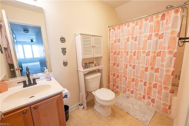 221 Dogwood RD, Yorktown, VA 23690