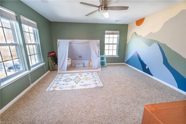 221 Dogwood RD, Yorktown, VA 23690