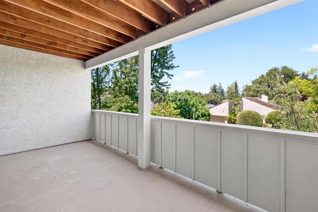 440 Cesano Court 209, Palo Alto, CA 94306