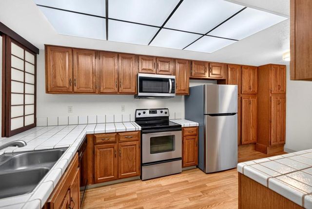 440 Cesano Court 209, Palo Alto, CA 94306