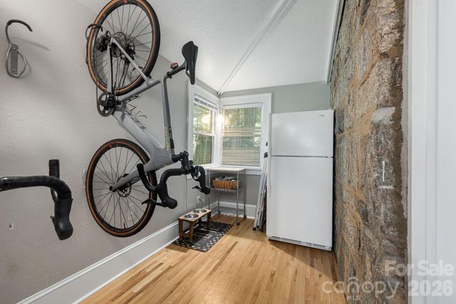25 Saint Dunstans Circle, Asheville, NC 28803