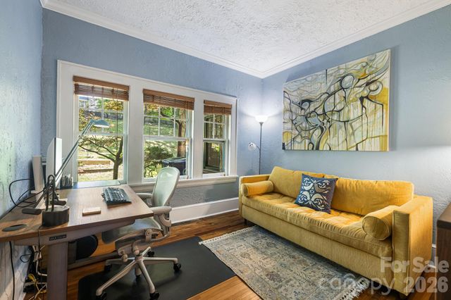 25 Saint Dunstans Circle, Asheville, NC 28803