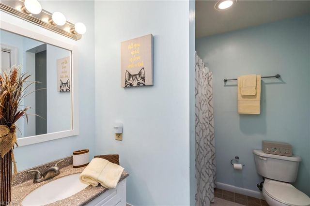 3056 Cape Henry CT, Virginia Beach, VA 23451
