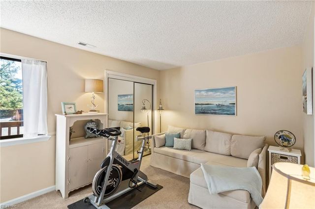 3056 Cape Henry CT, Virginia Beach, VA 23451