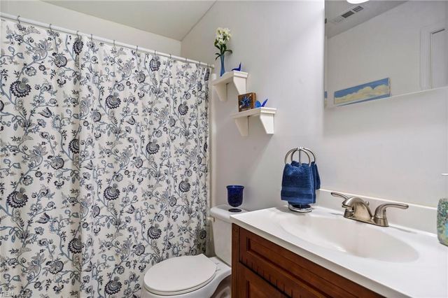 3056 Cape Henry CT, Virginia Beach, VA 23451