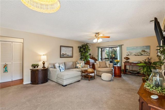 3056 Cape Henry CT, Virginia Beach, VA 23451
