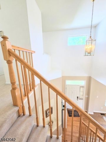 51 Bouwrey Pl, Readington Twp., NJ 08889