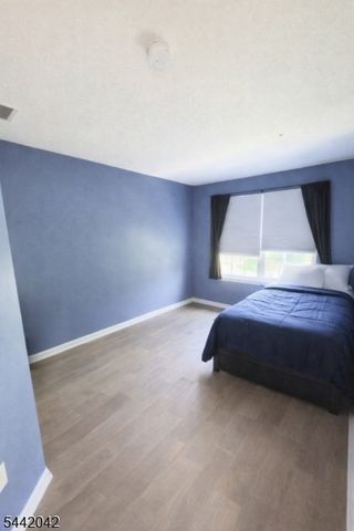 51 Bouwrey Pl, Readington Twp., NJ 08889