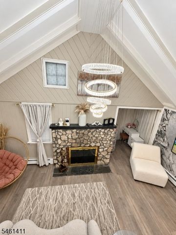 5 Rockwood Trl, Kinnelon Boro, NJ 07405