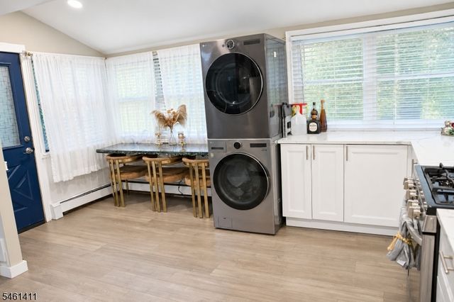 5 Rockwood Trl, Kinnelon Boro, NJ 07405