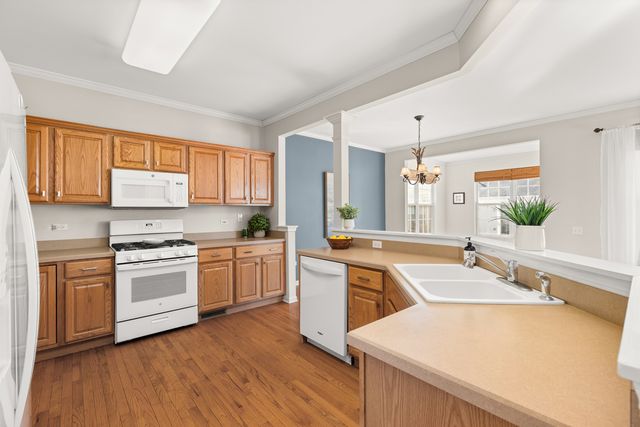 13497 Wildwood Lane, Huntley, IL 60142