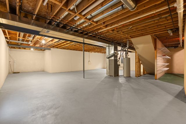 13497 Wildwood Lane, Huntley, IL 60142