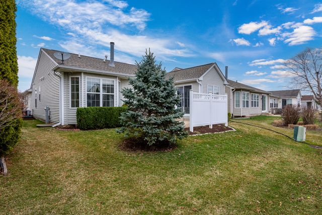 13497 Wildwood Lane, Huntley, IL 60142