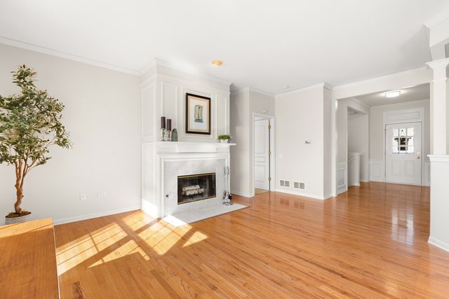 13497 Wildwood Lane, Huntley, IL 60142