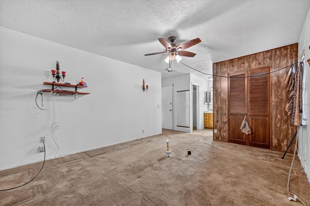2524 N Saint Augustine Drive, Dallas, TX 75227
