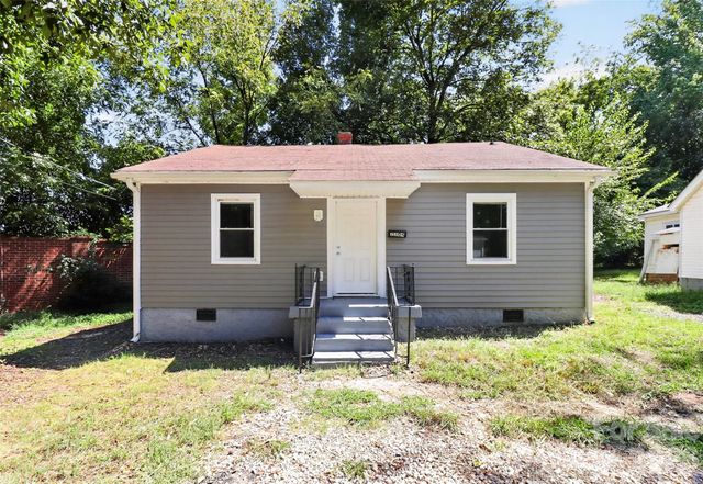2304 Kennesaw Drive, Charlotte, NC 28216