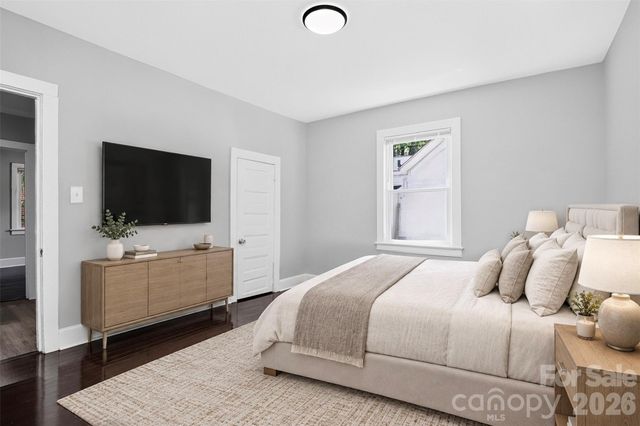 2304 Kennesaw Drive, Charlotte, NC 28216