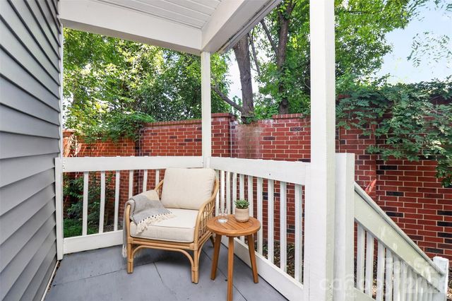2304 Kennesaw Drive, Charlotte, NC 28216