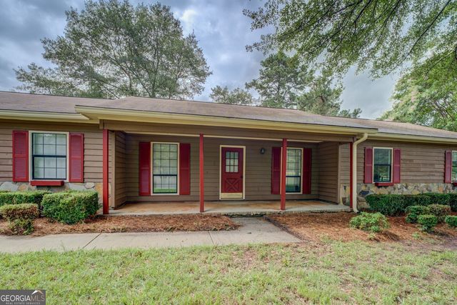 95 Dixie Trail, Covington, GA 30014