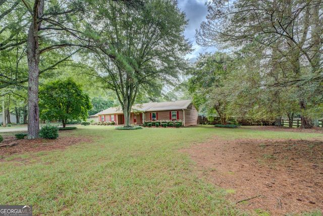 95 Dixie Trail, Covington, GA 30014