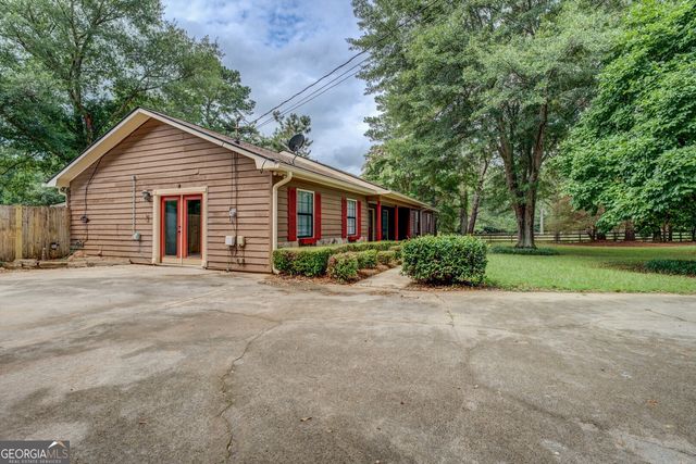 95 Dixie Trail, Covington, GA 30014