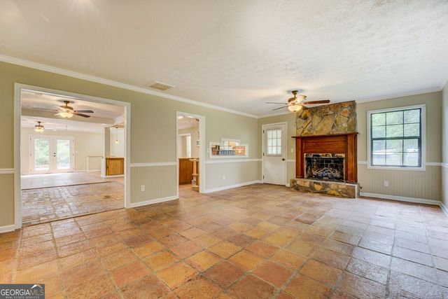 95 Dixie Trail, Covington, GA 30014