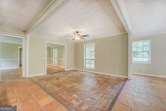 95 Dixie Trail, Covington, GA 30014