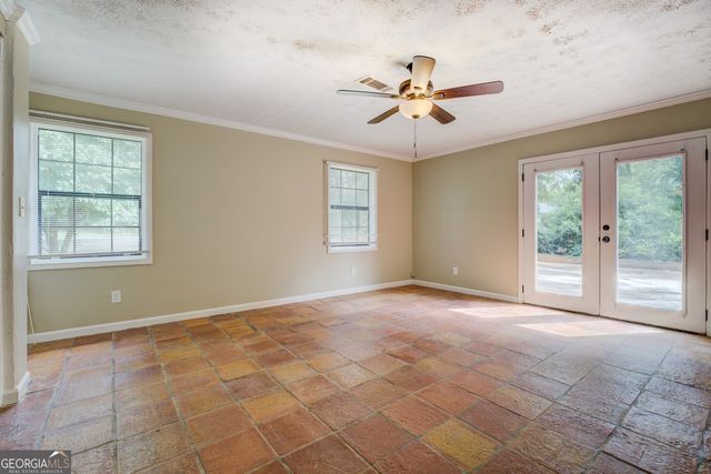 95 Dixie Trail, Covington, GA 30014