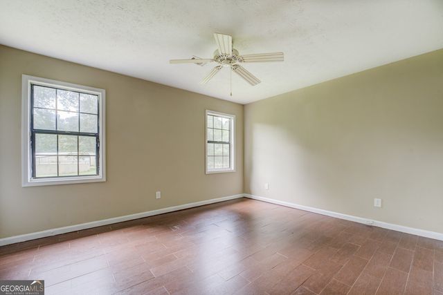 95 Dixie Trail, Covington, GA 30014