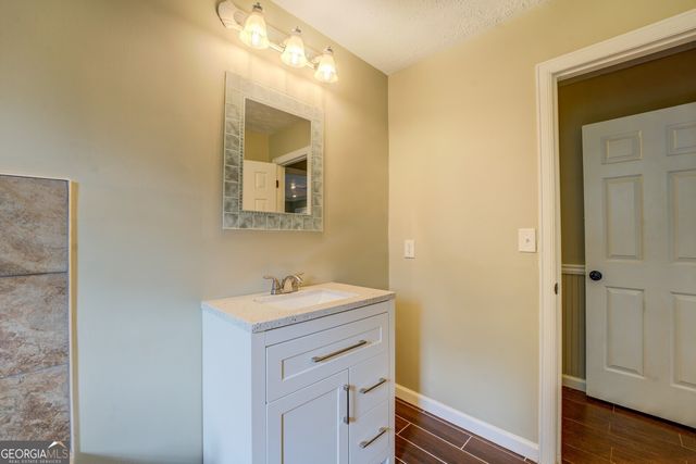 95 Dixie Trail, Covington, GA 30014