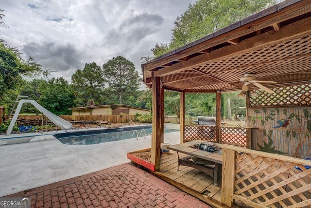 95 Dixie Trail, Covington, GA 30014