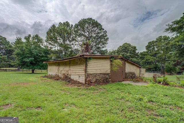 95 Dixie Trail, Covington, GA 30014