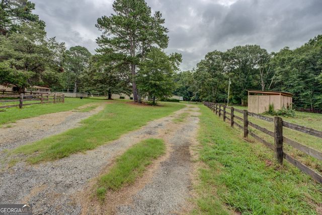 95 Dixie Trail, Covington, GA 30014