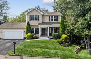 77 Scenic Way, Exeter, RI 02822