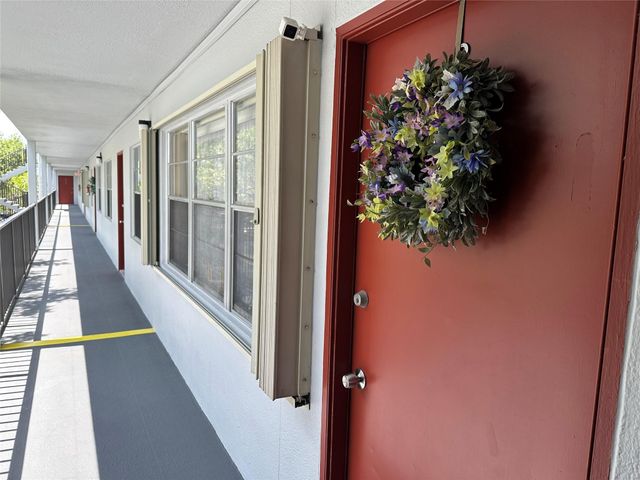 1401 SW 134th Way 307-C, Pembroke Pines, FL 33027