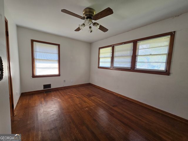 677 Shellnut Drive, Forest Park, GA 30297