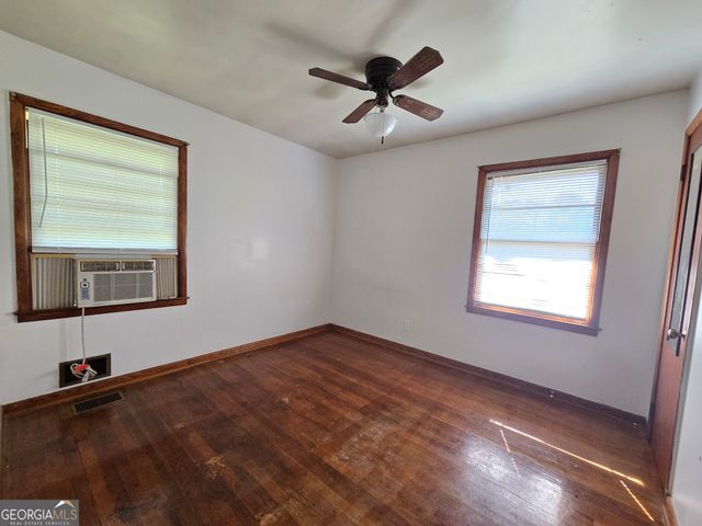 677 Shellnut Drive, Forest Park, GA 30297