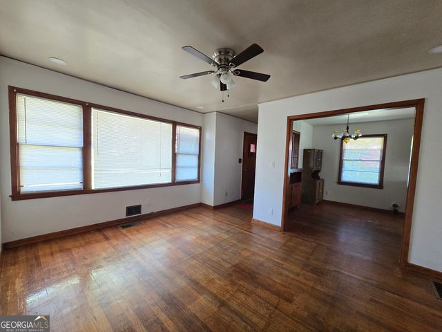 677 Shellnut Drive, Forest Park, GA 30297