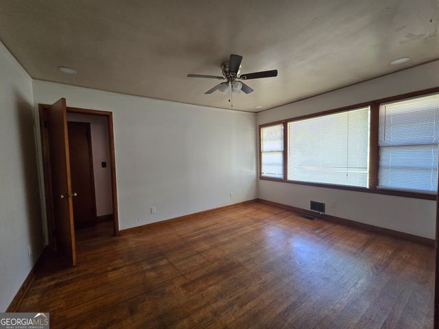 677 Shellnut Drive, Forest Park, GA 30297