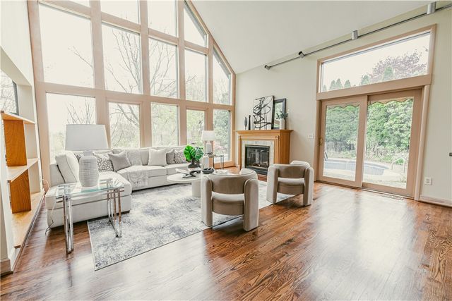 243 Inspiration Point Road, Webster, NY 14580