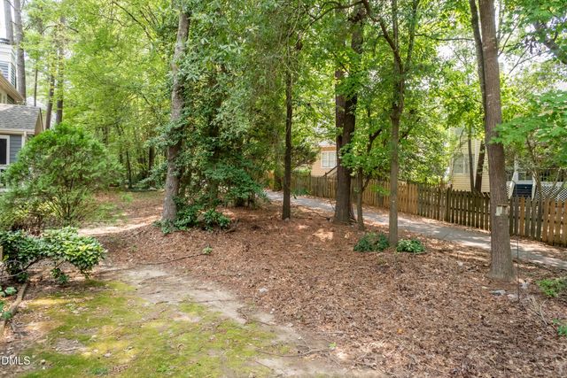 1813 Crystal Downs Lane, Raleigh, NC 27604