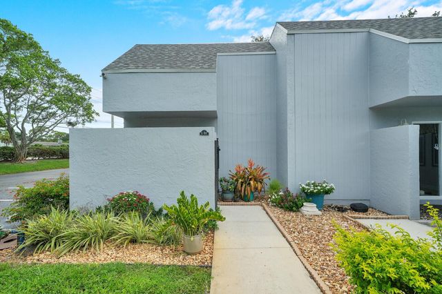 25 Deer Creek Road C101, Deerfield Beach, FL 33442
