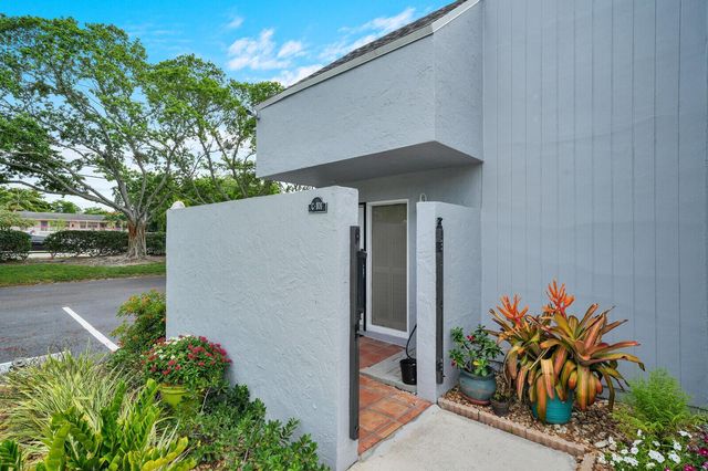 25 Deer Creek Road C101, Deerfield Beach, FL 33442