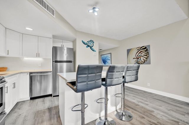 25 Deer Creek Road C101, Deerfield Beach, FL 33442