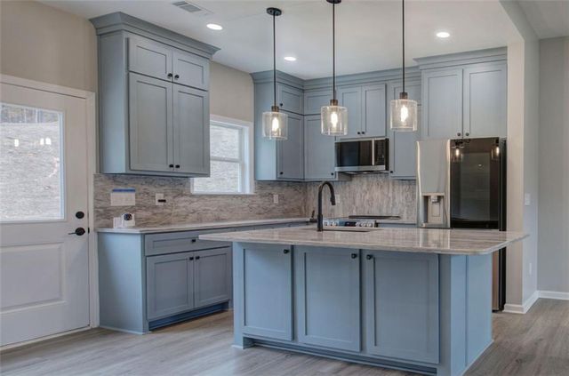 443 ROAD 3 SOUTH SW, Cartersville, GA 30120