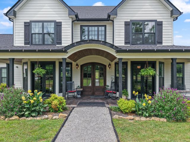 9952 Missionary Ridge Rd, Bon Aqua, TN 37025