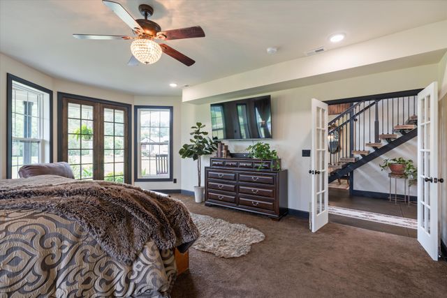 9952 Missionary Ridge Rd, Bon Aqua, TN 37025