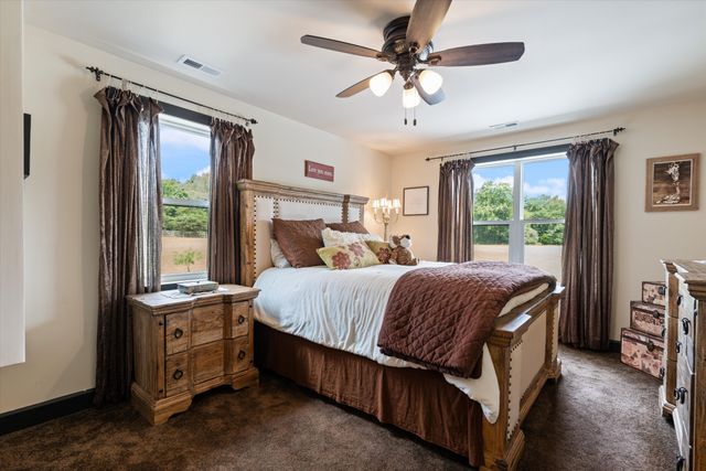 9952 Missionary Ridge Rd, Bon Aqua, TN 37025