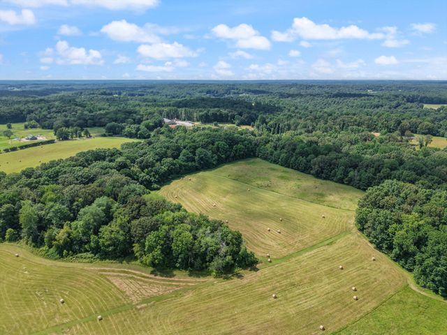 9952 Missionary Ridge Rd, Bon Aqua, TN 37025