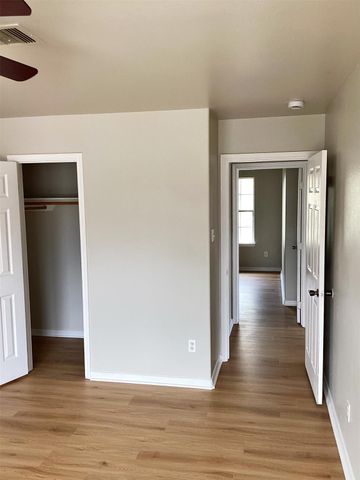 10445 Wicklowe Street A, Houston, TX 77016